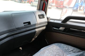 �ൺ��� ��V�п� 2.0�� 220���� 4X2 6.75�������ػ���(����)(CA1168PK15L2E6A80)ͼƬ