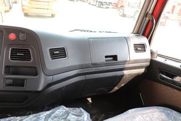 �ൺ��� ��V�п� 2.0�� 220���� 4X2 6.75�������ػ���(����)(CA1168PK15L2E6A80)ͼƬ