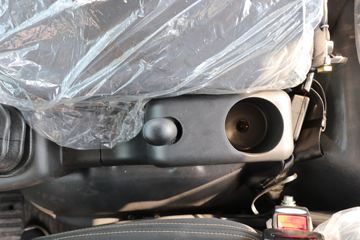 �ൺ��� ��V�п� 2.0�� 220���� 4X2 6.75�������ػ���(����)(CA1168PK15L2E6A80)ͼƬ