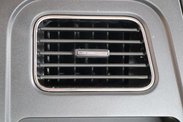 �ൺ��� ��V�п� 2.0�� 220���� 4X2 6.75�������ػ���(����)(CA1168PK15L2E6A80)ͼƬ