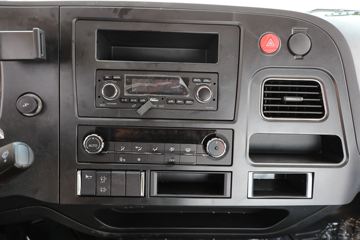 �ൺ��� ��V�п� 2.0�� 220���� 4X2 6.75�������ػ���(����)(CA1168PK15L2E6A80)ͼƬ