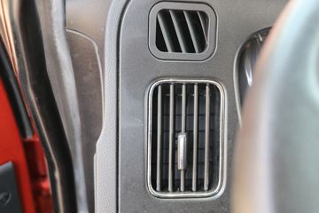 �ൺ��� ��V�п� 2.0�� 220���� 4X2 6.75�������ػ���(����)(CA1168PK15L2E6A80)ͼƬ