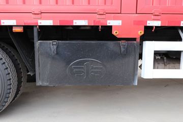 �ൺ��� ��V�п� 2.0�� 220���� 4X2 6.75�������ػ���(����)(CA1168PK15L2E6A80)ͼƬ