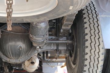 �ൺ��� ��V�п� 2.0�� 220���� 4X2 6.75�������ػ���(����)(CA1168PK15L2E6A80)ͼƬ