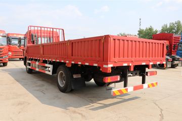 �ൺ��� ��V�п� 2.0�� 220���� 4X2 6.75�������ػ���(����)(CA1168PK15L2E6A80)ͼƬ