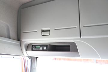 �ൺ��� JH6�ؿ� �캽�� 400���� 8X4 9.5�ײ�դʽ�ػ���(����)(CA5310CCYP25K15L7T4E6A80)ͼƬ