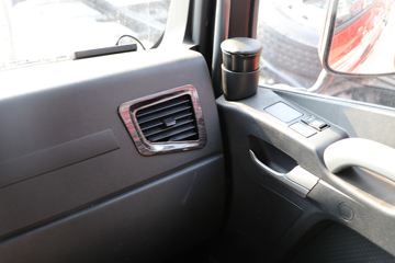 �ൺ��� JH6�ؿ� �캽�� 400���� 8X4 9.5�ײ�դʽ�ػ���(����)(CA5310CCYP25K15L7T4E6A80)ͼƬ