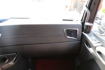 �ൺ��� JH6�ؿ� �캽�� 400���� 8X4 9.5�ײ�դʽ�ػ���(����)(CA5310CCYP25K15L7T4E6A80)ͼƬ