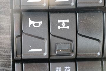 �ൺ��� JH6�ؿ� �캽�� 400���� 8X4 9.5�ײ�դʽ�ػ���(����)(CA5310CCYP25K15L7T4E6A80)ͼƬ