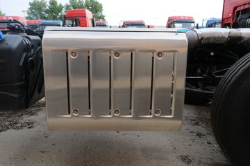 �ൺ��� JH6�ؿ� �캽�� 400���� 8X4 9.5�ײ�դʽ�ػ���(����)(CA5310CCYP25K15L7T4E6A80)ͼƬ