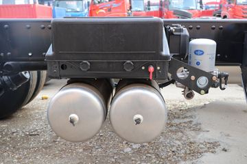 �ൺ��� JH6�ؿ� �캽�� 400���� 8X4 9.5�ײ�դʽ�ػ���(����)(CA5310CCYP25K15L7T4E6A80)ͼƬ