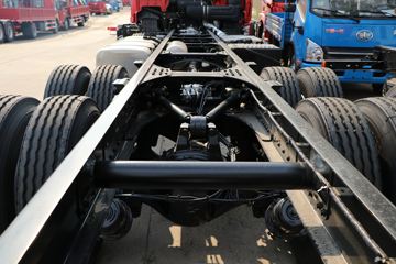 �ൺ��� JH6�ؿ� �캽�� 400���� 8X4 9.5�ײ�դʽ�ػ���(����)(CA5310CCYP25K15L7T4E6A80)ͼƬ