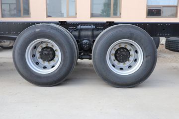 �ൺ��� JH6�ؿ� �캽�� 400���� 8X4 9.5�ײ�դʽ�ػ���(����)(CA5310CCYP25K15L7T4E6A80)ͼƬ