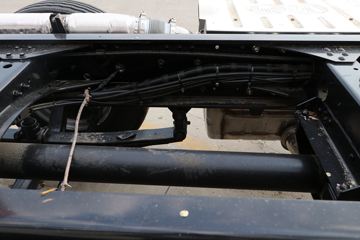 �ൺ��� JH6�ؿ� �캽�� 400���� 8X4 9.5�ײ�դʽ�ػ���(����)(CA5310CCYP25K15L7T4E6A80)ͼƬ