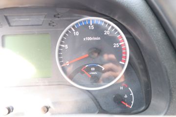 ó VLؿ 350 4X2ǣ()(DFH4250A4)ͼƬ