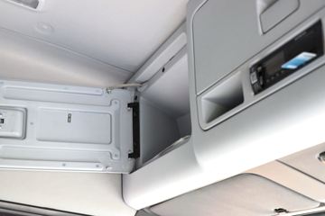 �������ó� ���KR 260���� 6X2 7.2�ײ�դʽ�ػ���(����)ͼƬ
