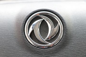 �������ó� ���KR 260���� 6X2 7.2�ײ�դʽ�ػ���(����)ͼƬ