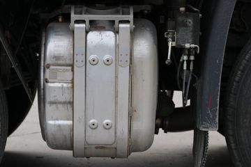 �������ó� ���KR 260���� 6X2 7.2�ײ�դʽ�ػ���(����)ͼƬ