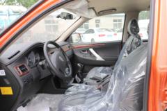 金杯 大力神K5 2019款 精英型 2.2L汽油 112马力 四驱 双排皮卡