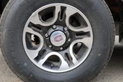 金杯 大力神K5 2019款 精英型 2.2L汽油 112马力 四驱 双排皮卡