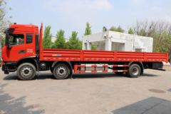 东风商用车 天锦KR 300马力 6X2 9.8米栏板载货车(国六)