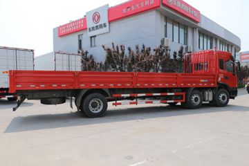 �������ó� ���KR 300���� 6X2 9.8�������ػ���(����)ͼƬ