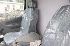 金杯 大海狮L 2016款 领航型 163马力 2.7L商务车 金杯 大海狮L 2016款 领航型 163马力 2.7L商务车