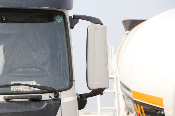 ��������KL�ػ��������л��ȴ����� �����ߴ�0.5��