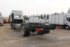 东风商用车 天龙KL重卡 300马力 6X2 9.6米栏板载货车(国六)