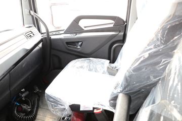 �������ó� ����KL�ؿ� 465���� 4X2ǣ����(����)ͼƬ