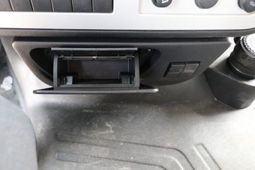 �������ó� ����KL�ؿ� 465���� 4X2ǣ����(����)ͼƬ