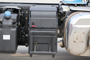 �������ó� ����KL�ؿ� 465���� 4X2ǣ����(����)ͼƬ