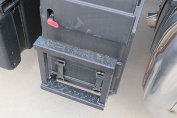 �������ó� ����KL�ؿ� 465���� 4X2ǣ����(����)ͼƬ