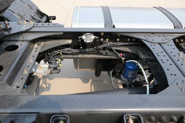 �������ó� ����KL�ؿ� 465���� 4X2ǣ����(����)ͼƬ