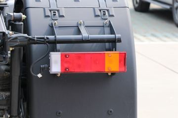 �������ó� ����KL�ؿ� 465���� 4X2ǣ����(����)ͼƬ