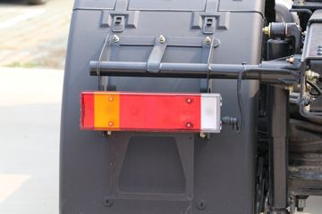 �������ó� ����KL�ؿ� 465���� 4X2ǣ����(����)ͼƬ