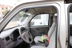 长安跨越 V3 2018款 88马力 5座 1.2L封闭货车车长(4.04米)