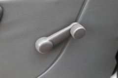 长安跨越 V3 2018款 88马力 5座 1.2L封闭货车车长(4.04米)