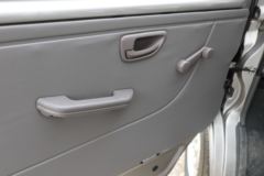 长安跨越 V3 2018款 88马力 5座 1.2L封闭货车车长(4.04米)