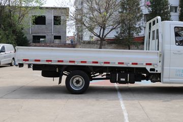 ���� ��� 1.6L 122���� 3.5�׵�������΢��(����)ͼƬ