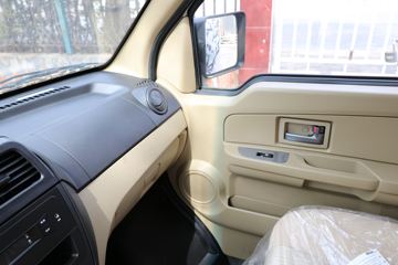 ����С�� C35 112���� 1.5L�����ʽ����ͼƬ