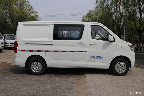 降价促销 连云港睿行M60封闭货车5.69万