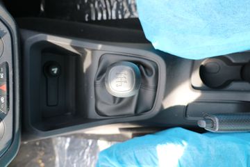 ���� ���S 2019�� ����S������ 99���� ���� 1.5L��ճ�(����)ͼƬ