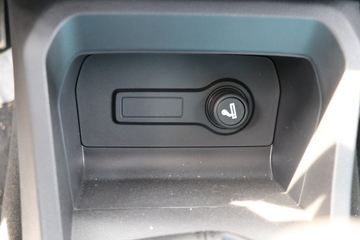 ���� ���S 2019�� ����S������ 99���� ���� 1.5L��ճ�(����)ͼƬ