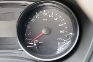 ���� ���S 2019�� ����S������ 99���� ���� 1.5L��ճ�(����)ͼƬ