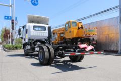 福田 奥铃速运 131马力 4.17米单排仓栅式轻卡(国六)(BJ5045CCY9JDA-AB1)