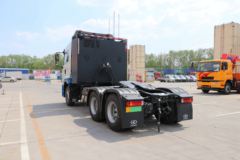 华菱 汉马H7重卡 6X4纯电动牵引车(HN4250H36C8BEV)281.46kWh