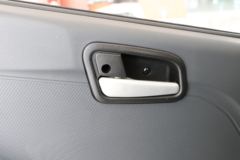 跃进 小福星S70 2019款 113马力 3.65米单排栏板小卡(国六)(SH1033PEGCNZ)