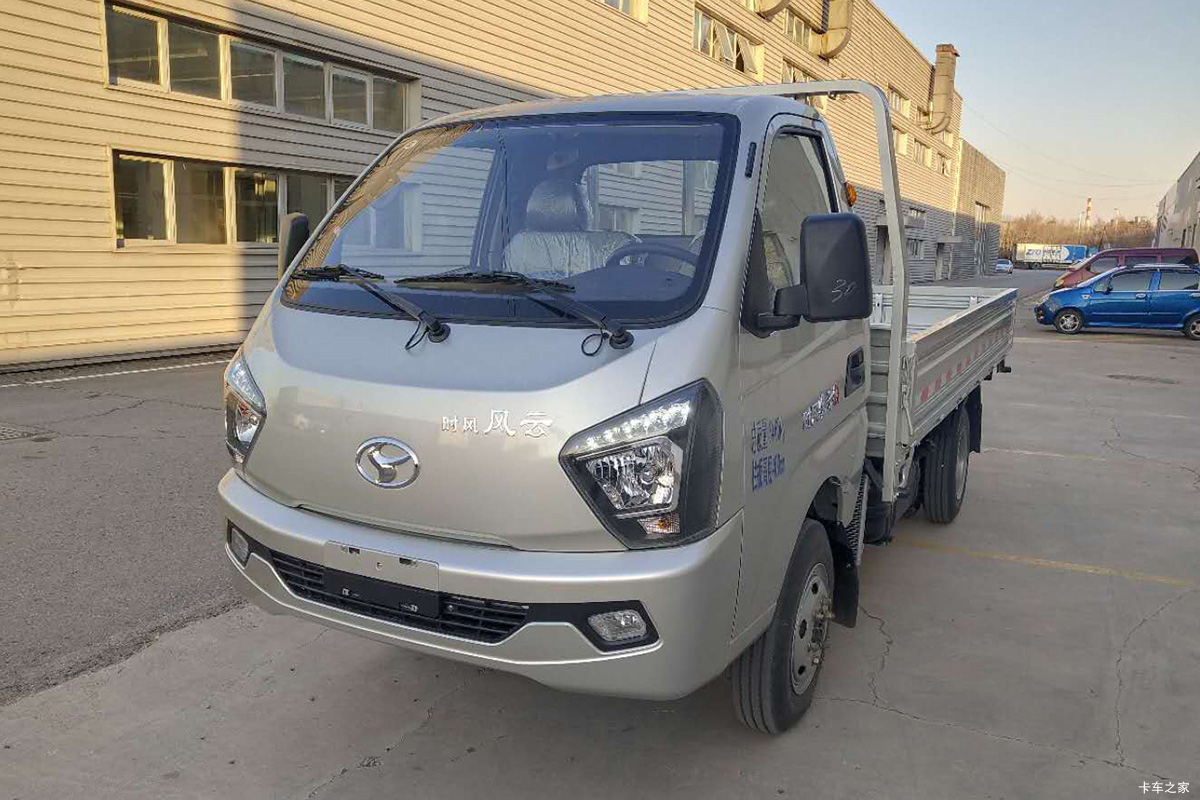 时风 风云 129马力 3.8米单排栏板小卡
