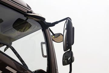 ��� J6F 160���� 4X2 4.16�׵�����ʽ�Ῠ(����)ͼƬ